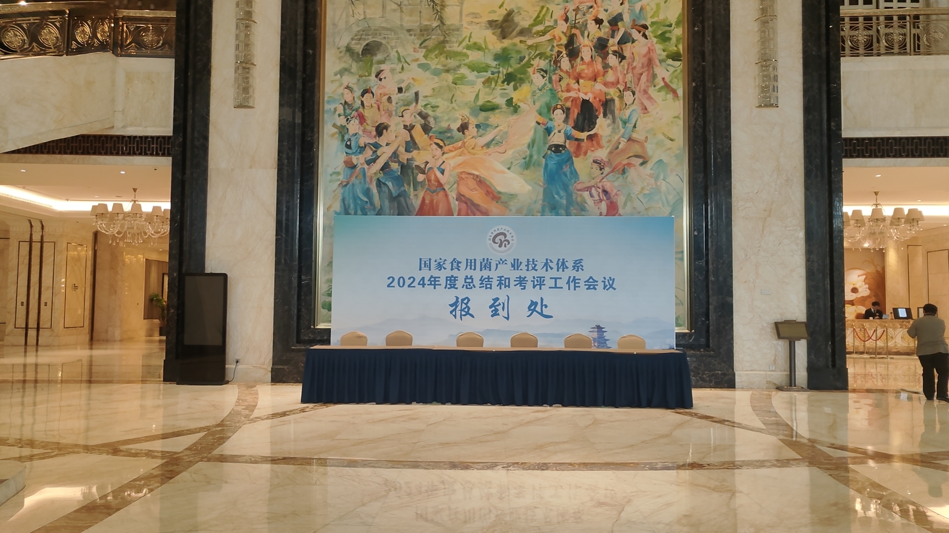 fee4a4c19eb681b417338bc274e8ce9.jpg fee4a4c19eb681b417338bc274e8ce9.jpg